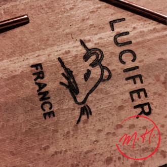 [3.11.0302] Rattenklem Lucifer hout